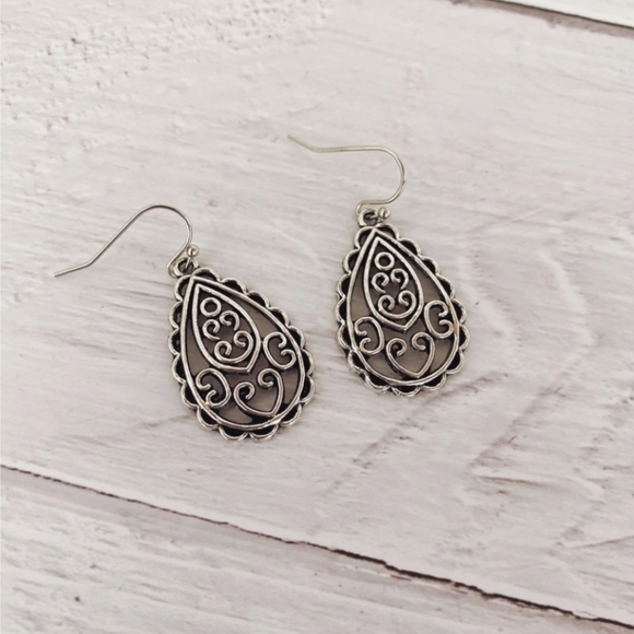 Kole Jax Filigree Teardrop Earrings - Picture 1 of 2